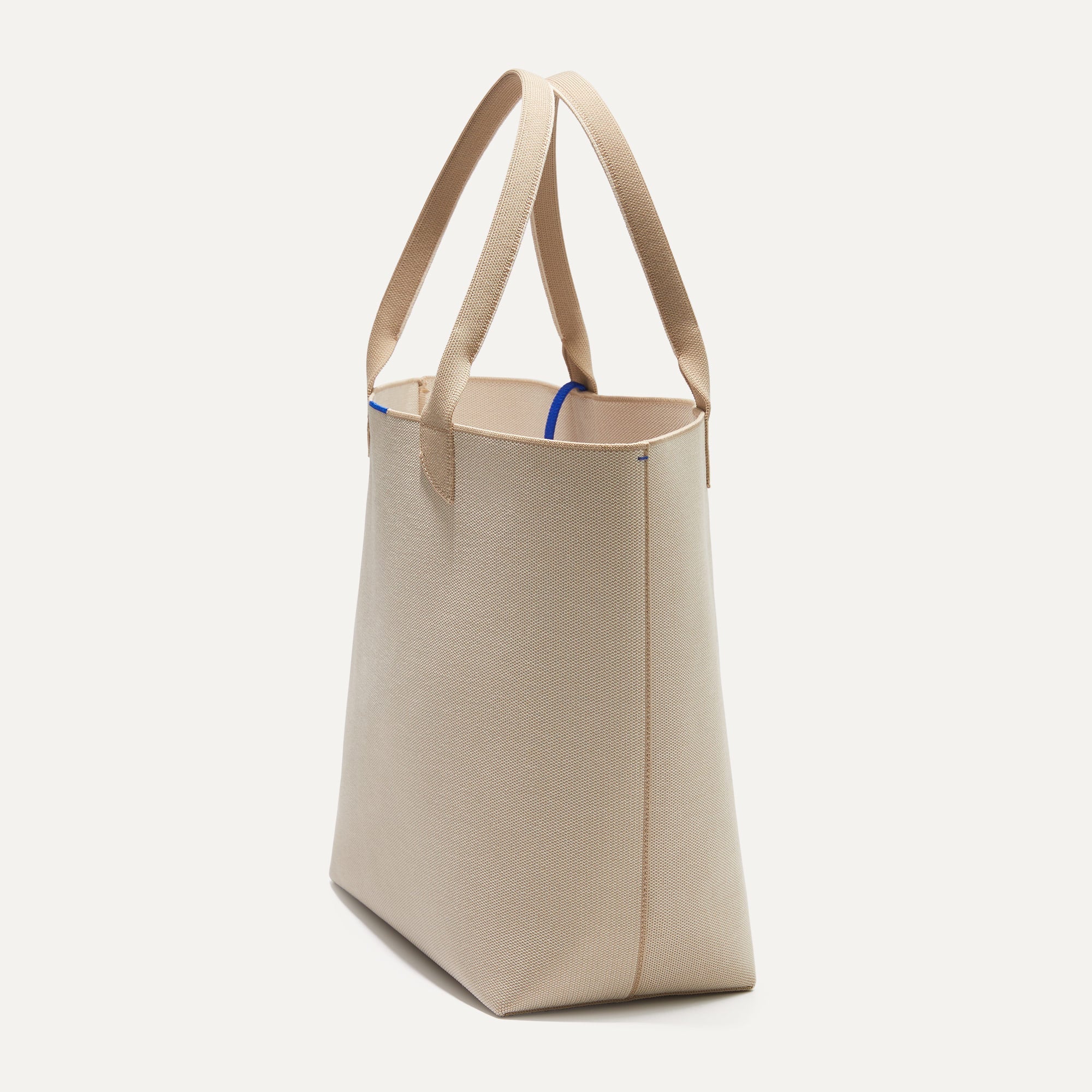 The Lightweight Tote Soft Sesame - Image 5