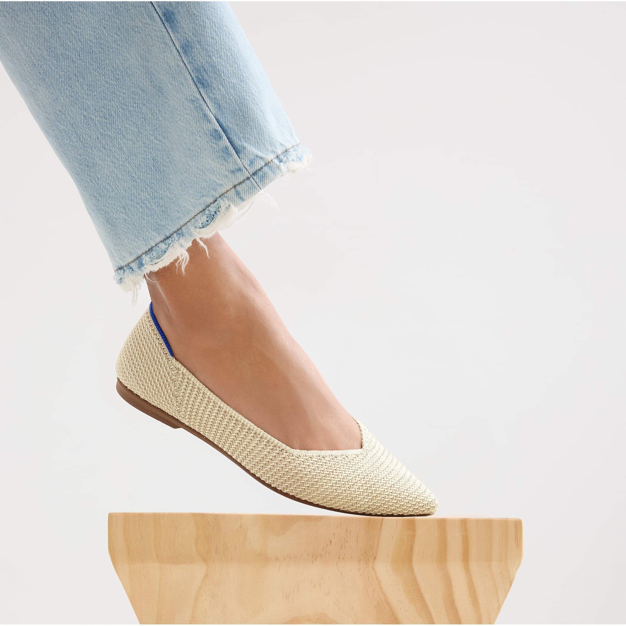 Alternative view of The Point II   Marzipan Woven