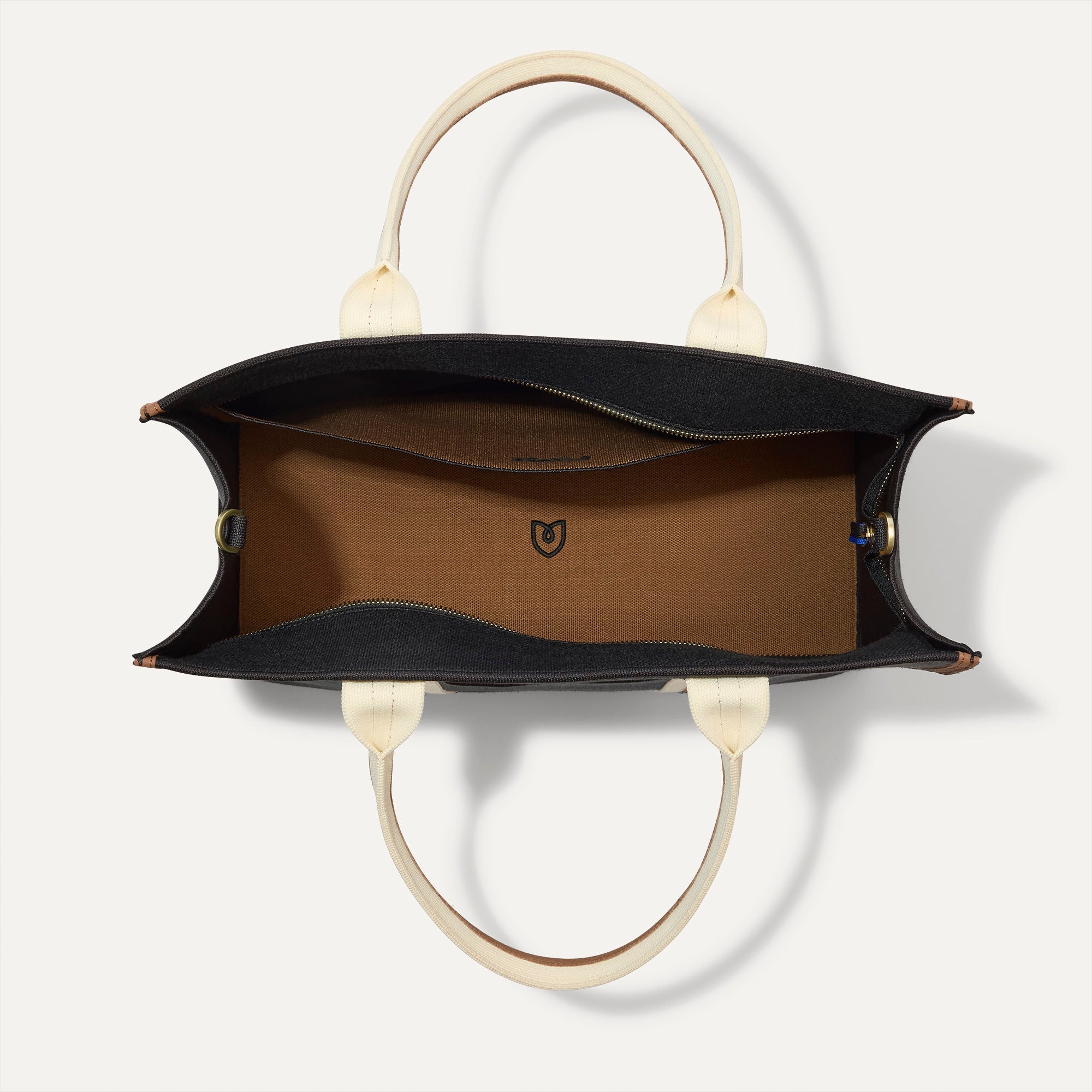 The Classic Tote Black Coffee - Image 6