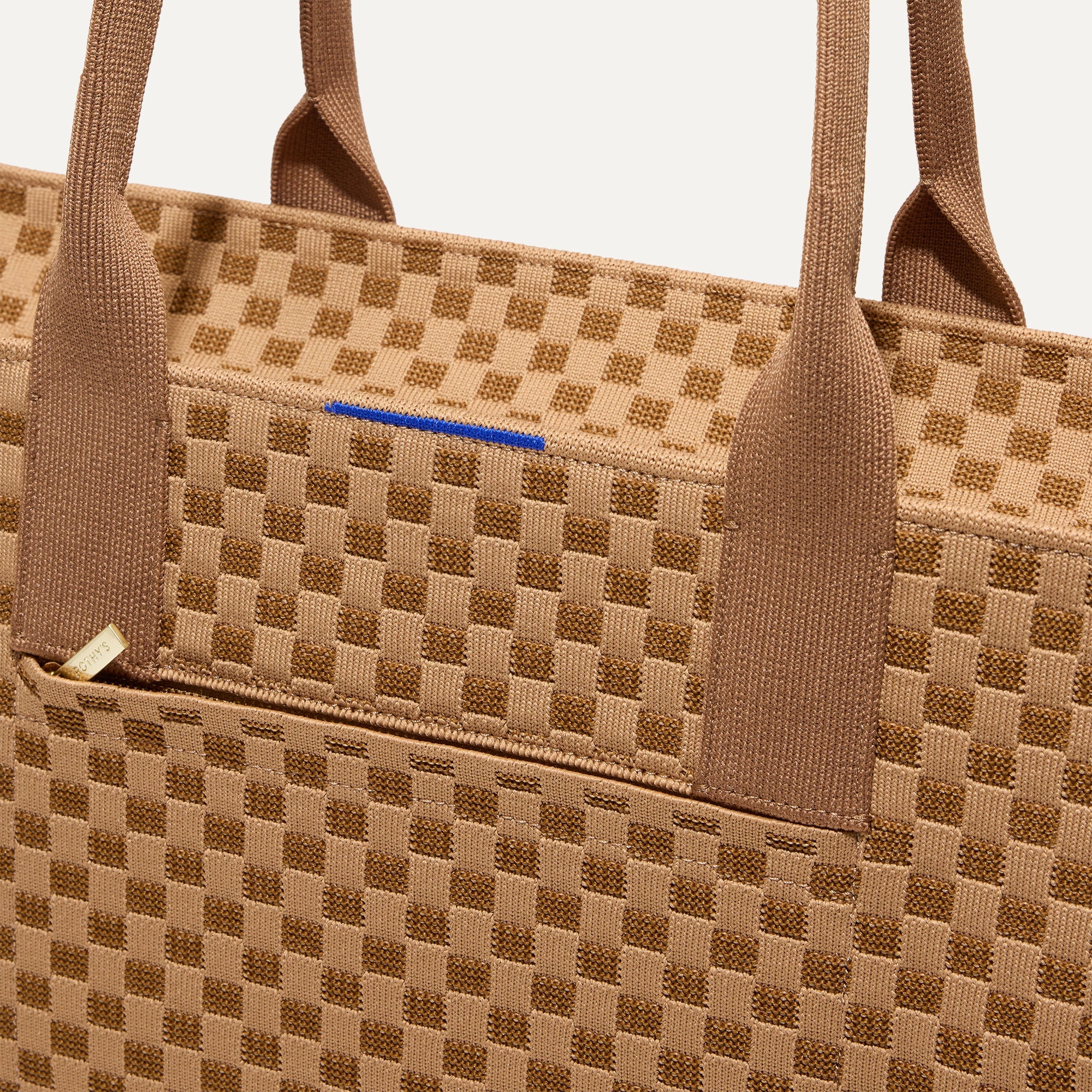 The Classic Tote Hazelnut - Image 9