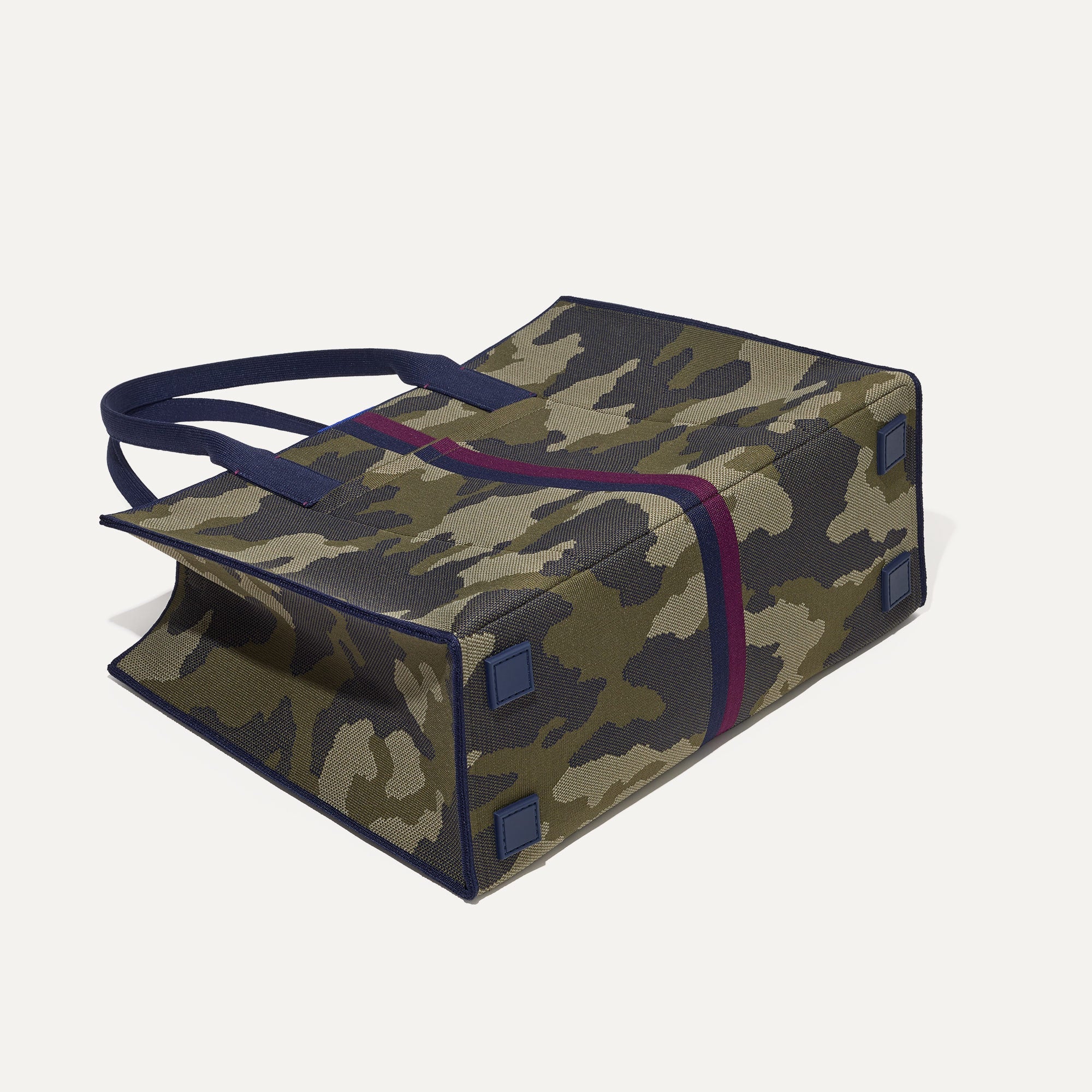The Classic Tote Spruce Camo - Image 6