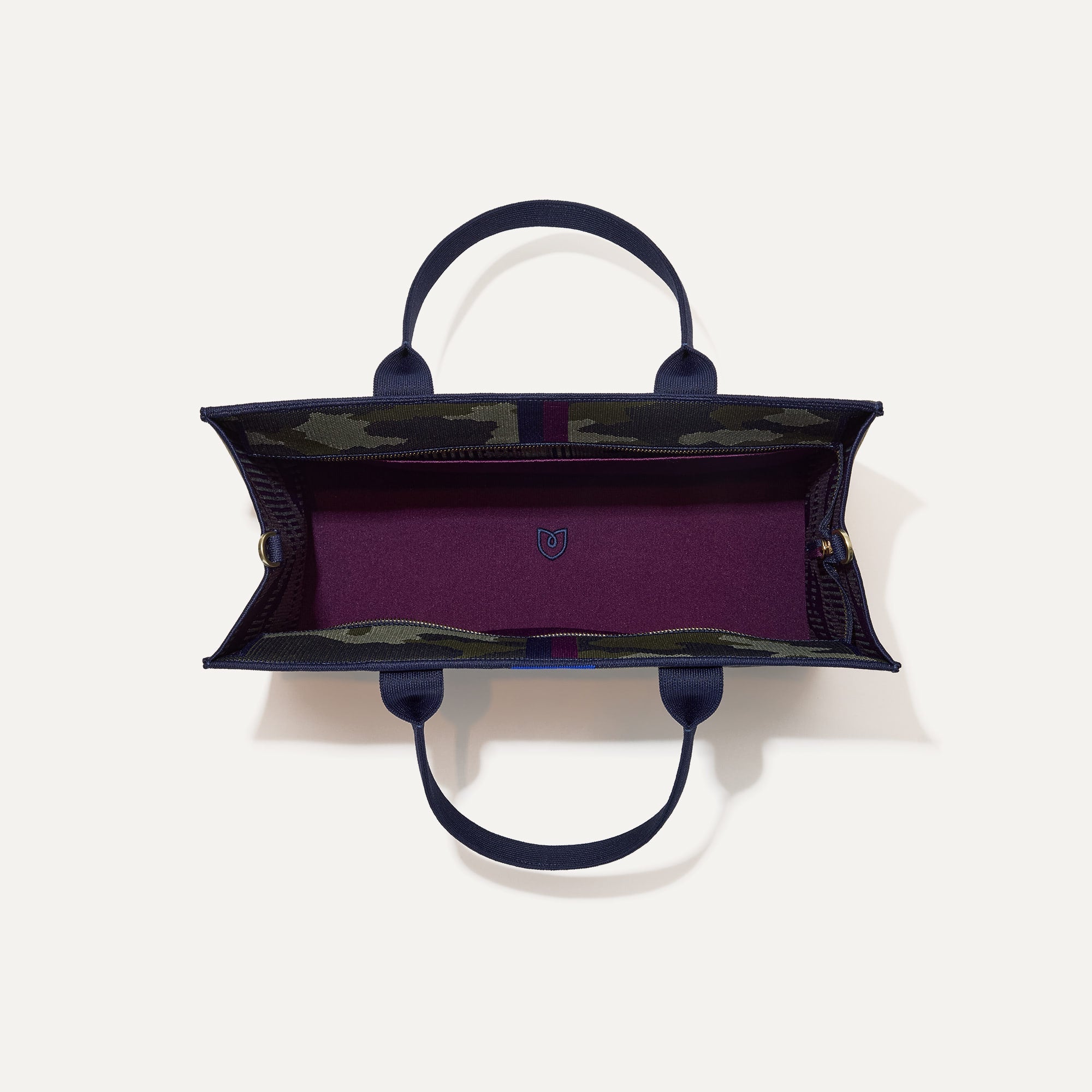 The Classic Tote Spruce Camo - Image 7