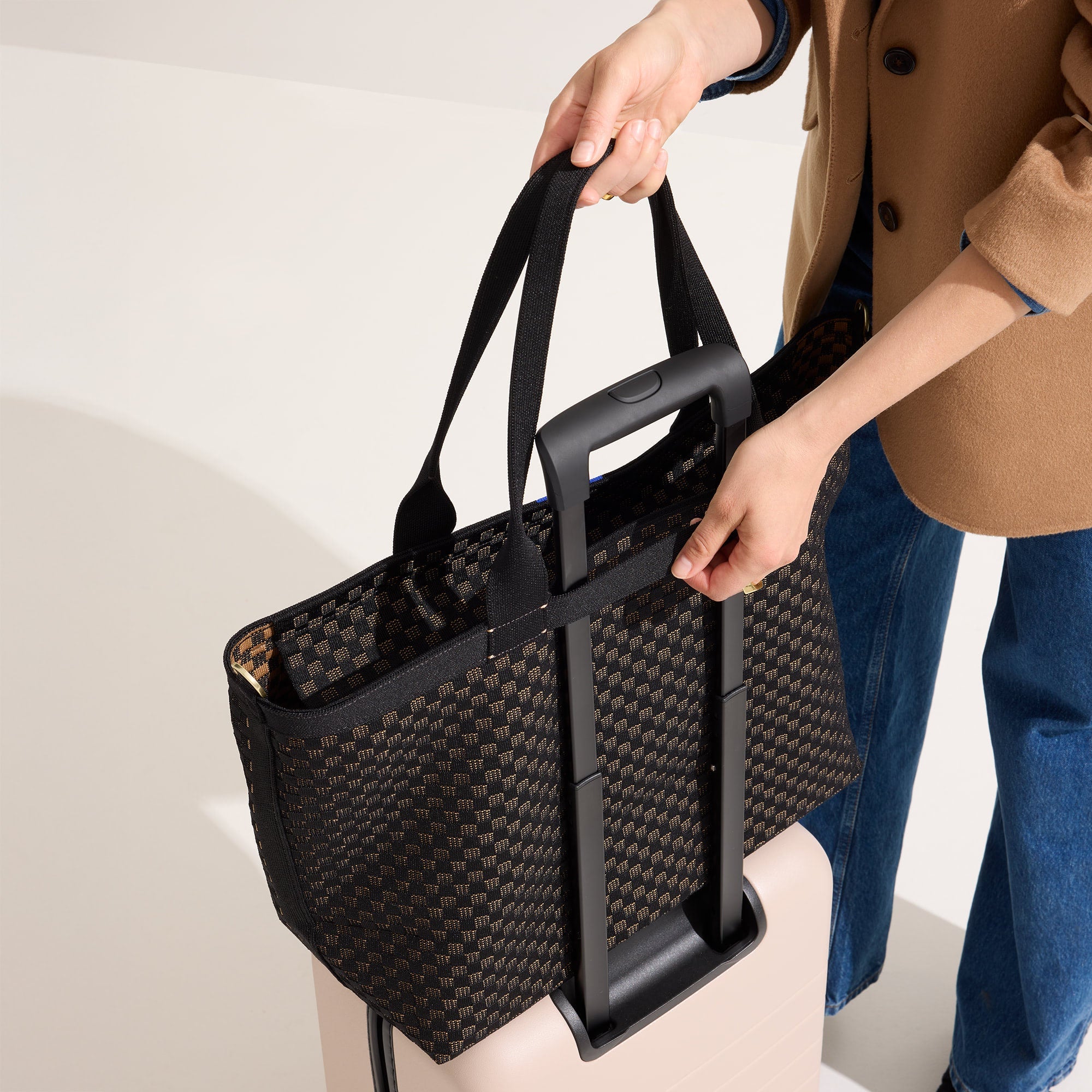 The Zip Travel Tote Night Song - Image 3