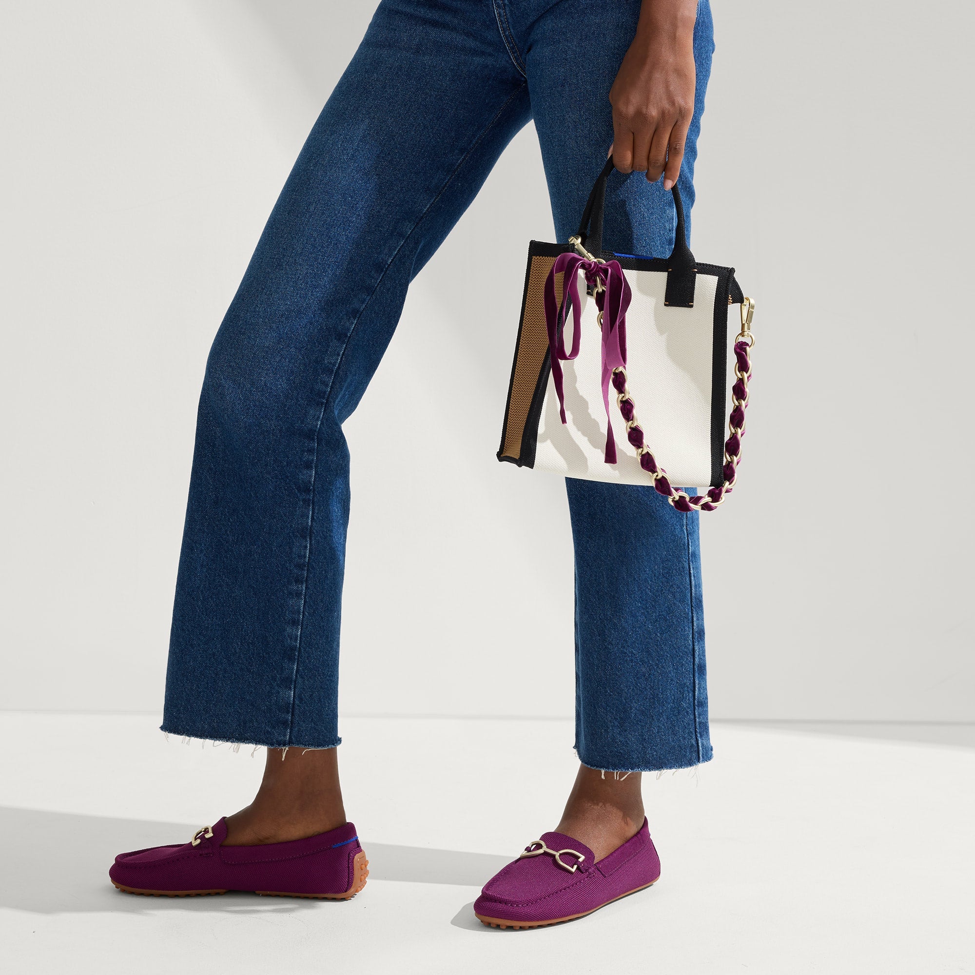 The Shoulder Strap Velvet Plum Chain - Image 5