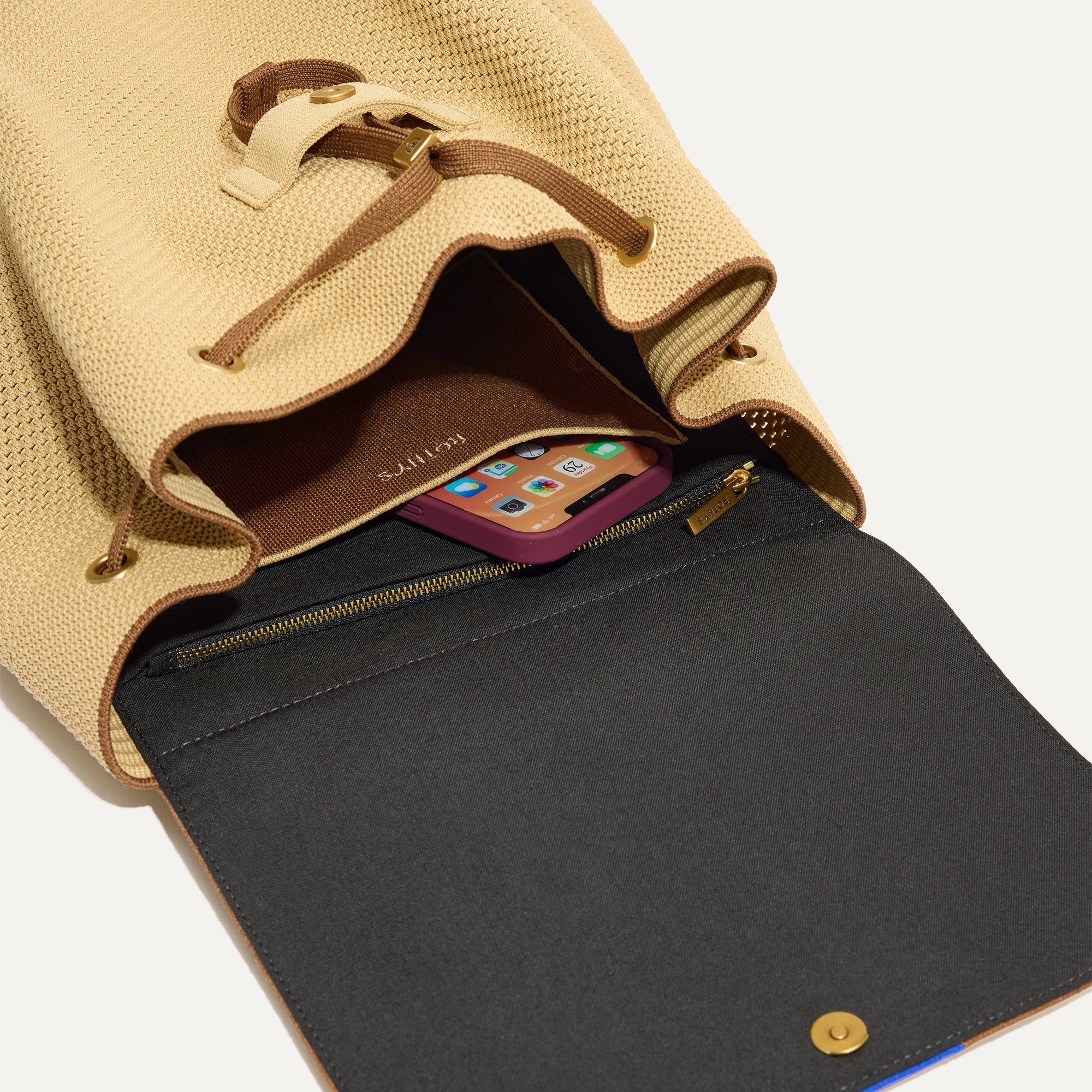 The Cinch Backpack Brown Butter - Image 7