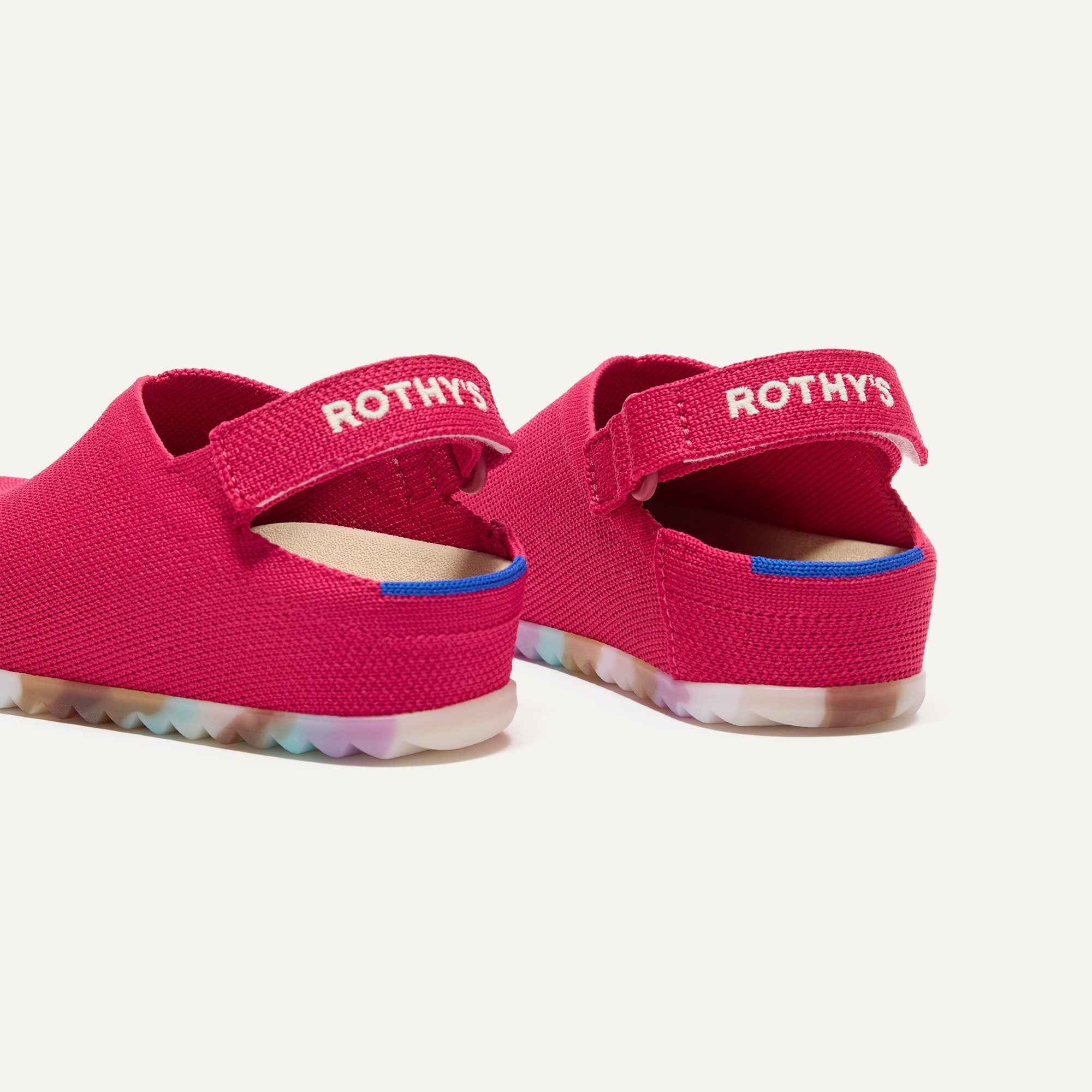 The Kids Clog Confetti Cake - Image 4