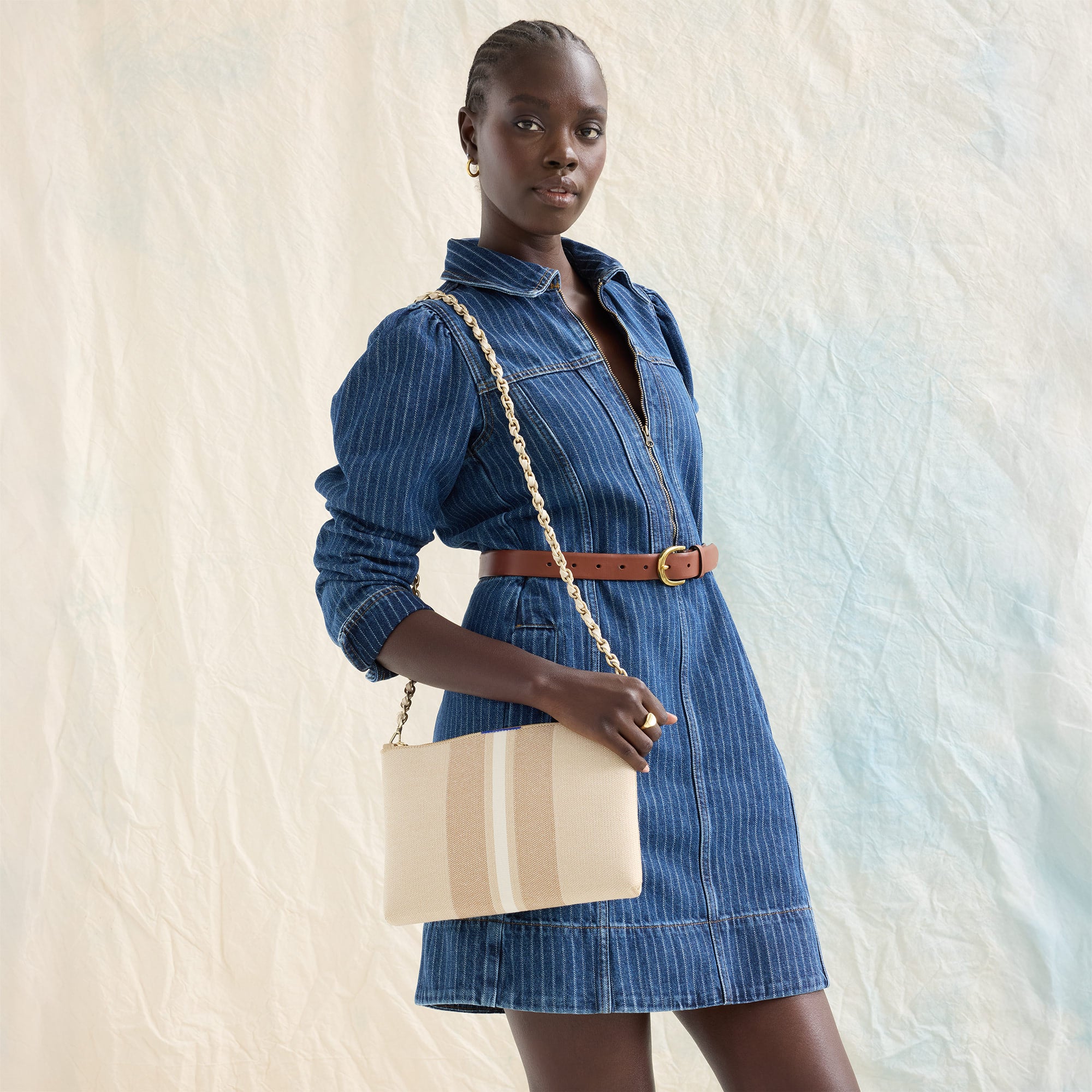 The Convertible Clutch Oat Latte - Image 3