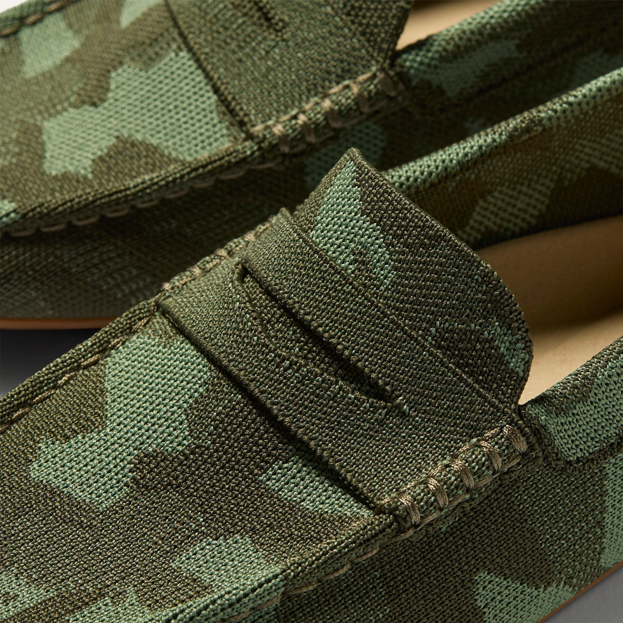 The Men's Daily Driver Forest Camo - Image 8